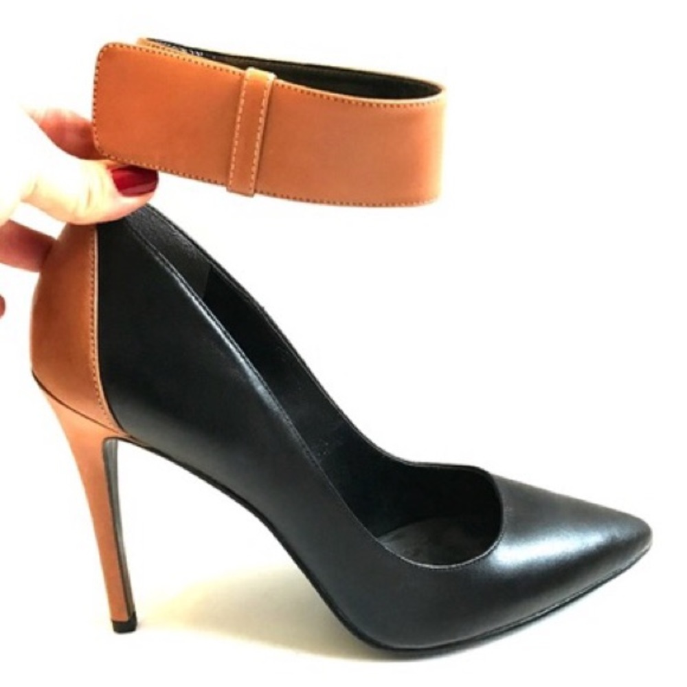Must Go By WEDNESDAY!!!! Enzo Angiolini Pumps
